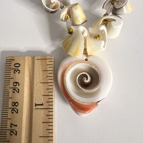 VINTAGE Women's Necklace Natural Cocomurex‎ Luhuanus Sea Shell Beaded 23 in. - Picture 7 of 12